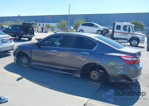 2017 Honda Accord Sport из США, поврежденный, VIN 1HGCR2F51HA199455